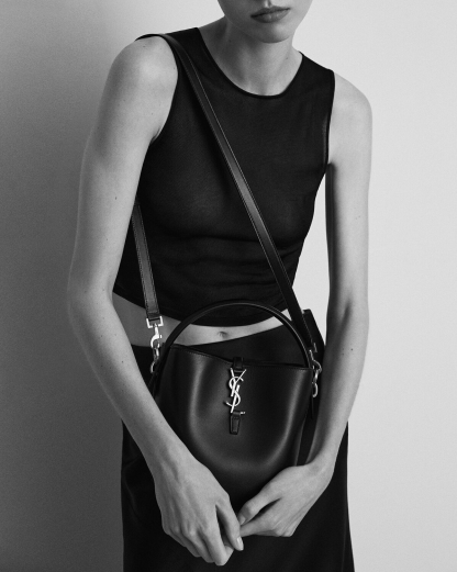 LE 37 SMALL IN SHINY LEATHER